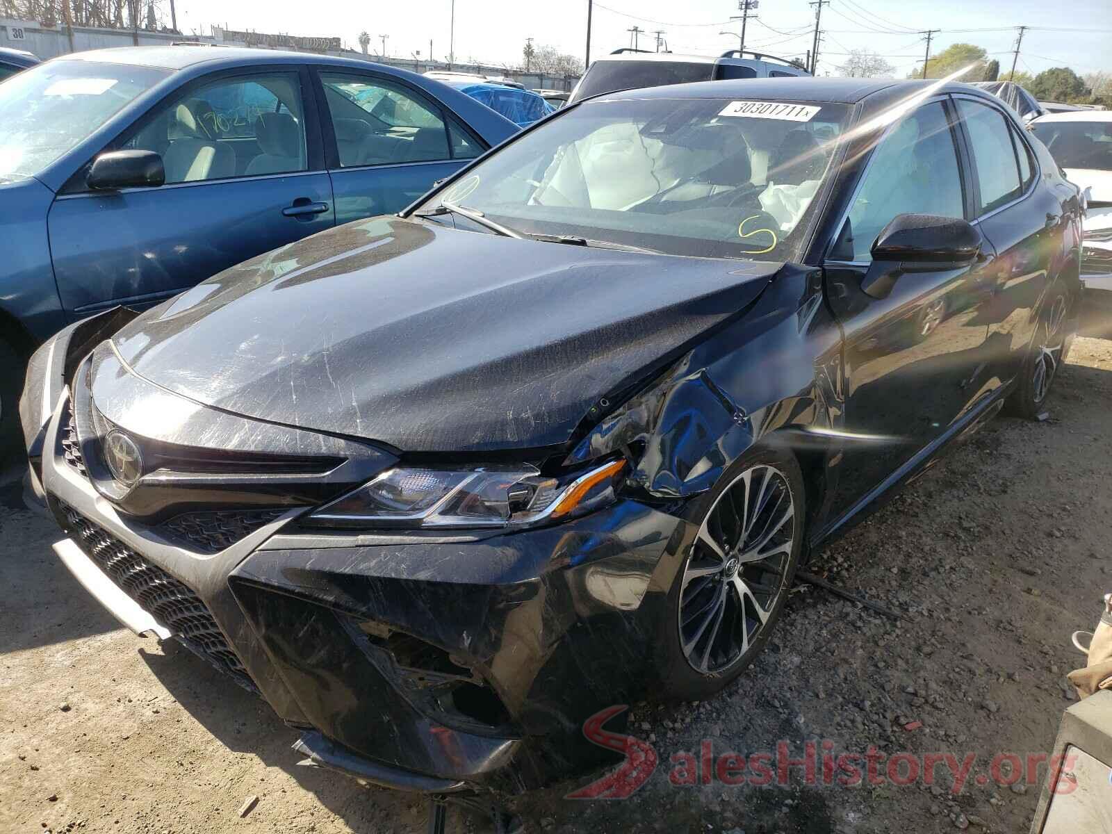 4T1B11HK2KU184754 2019 TOYOTA CAMRY