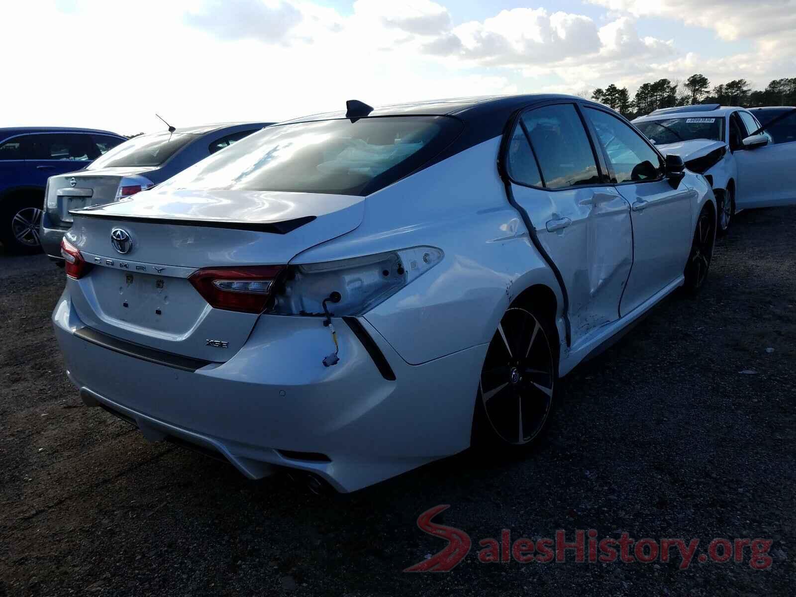 4T1BZ1HK6JU010001 2018 TOYOTA CAMRY