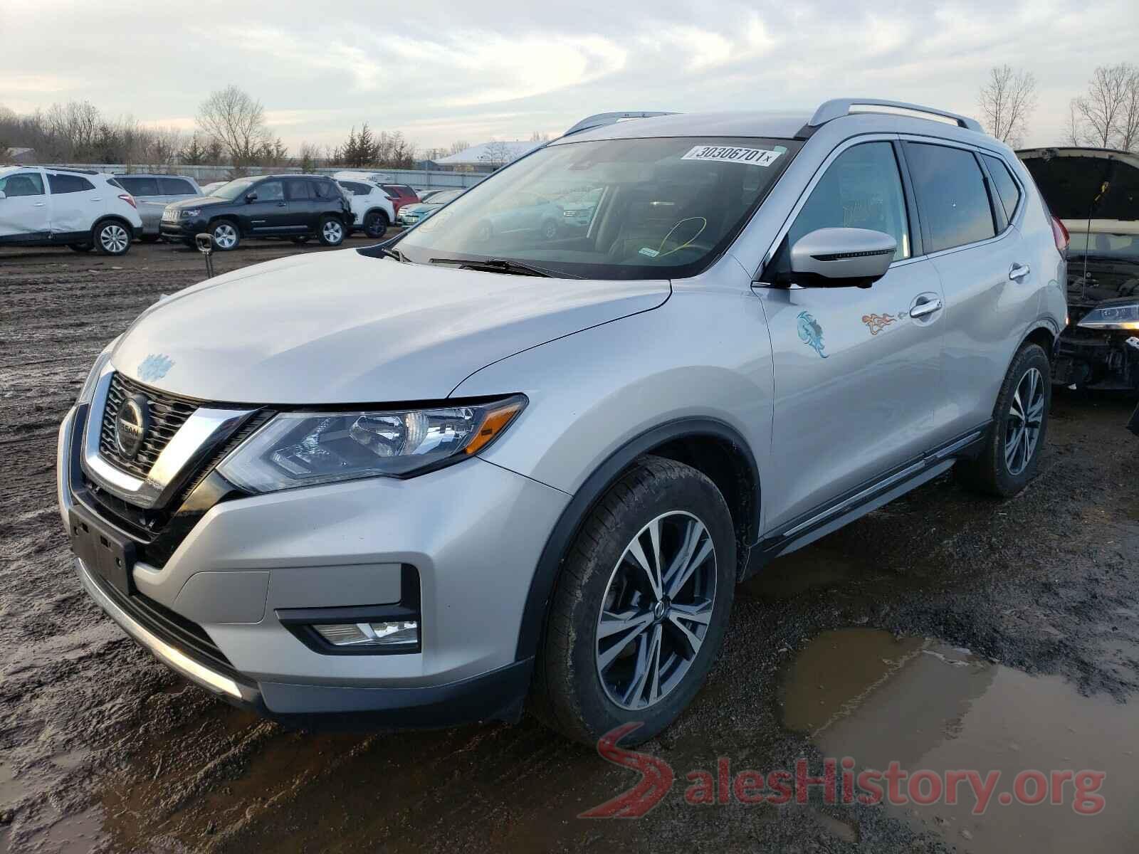 5N1AT2MT0JC756306 2018 NISSAN ROGUE