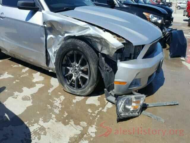 1FBZX2ZM8HKA20957 2011 FORD MUSTANG