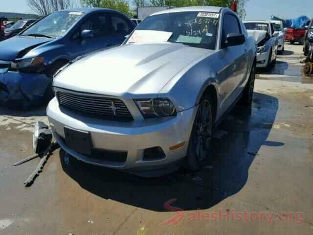 1FBZX2ZM8HKA20957 2011 FORD MUSTANG