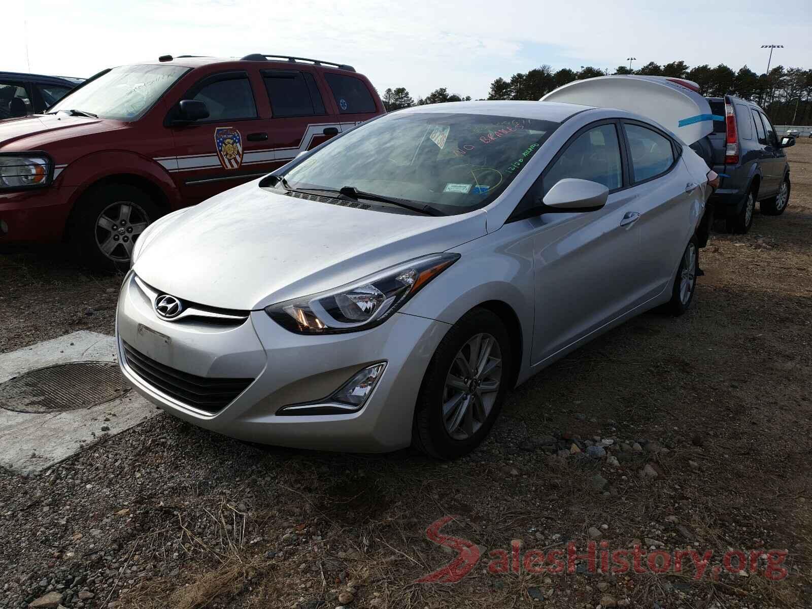 5NPDH4AE0GH684640 2016 HYUNDAI ELANTRA