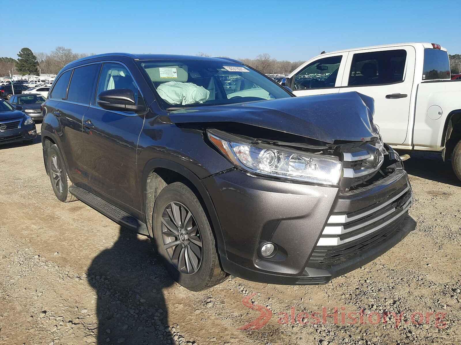 5TDKZRFH0HS220330 2017 TOYOTA HIGHLANDER