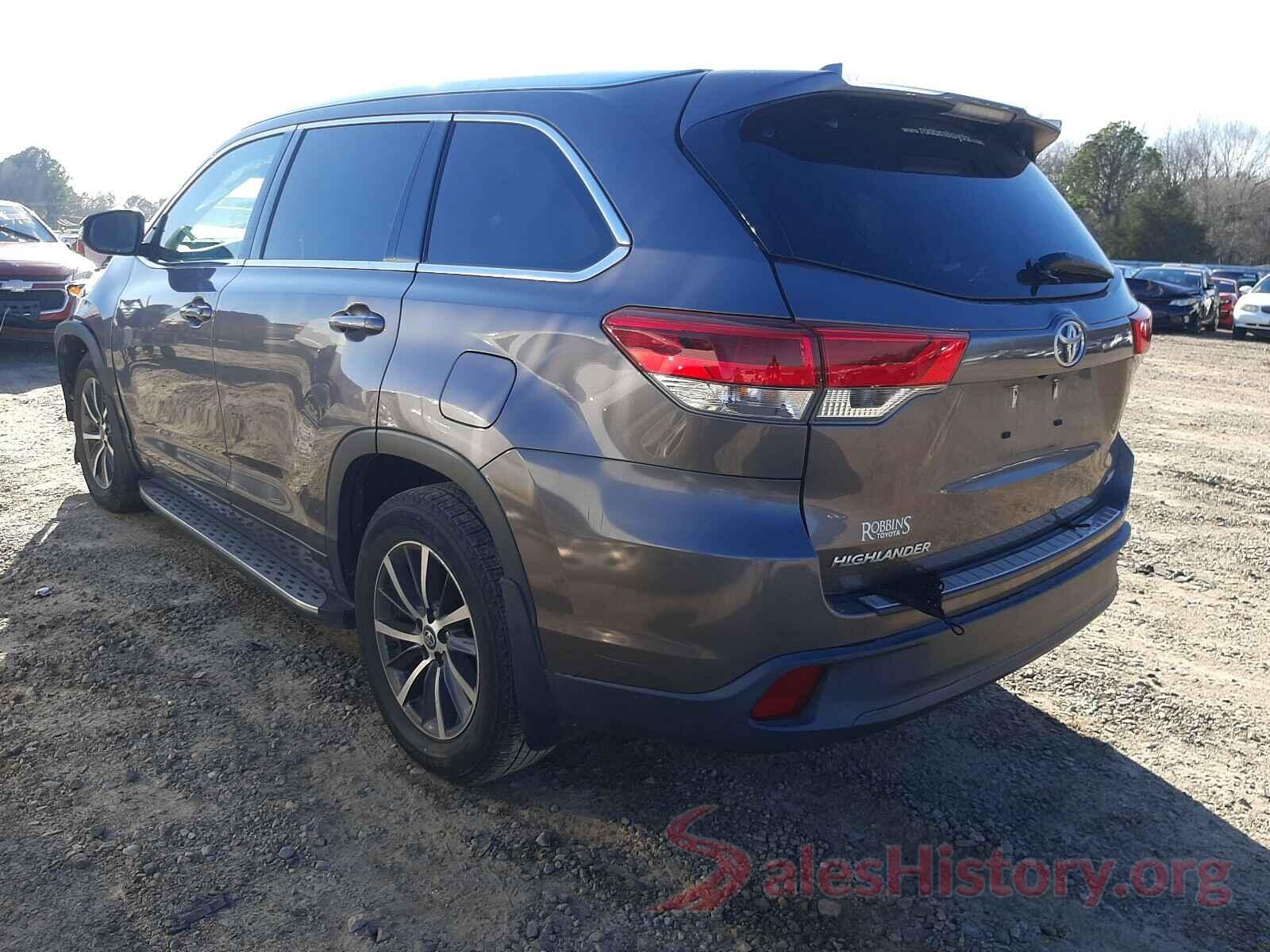 5TDKZRFH0HS220330 2017 TOYOTA HIGHLANDER