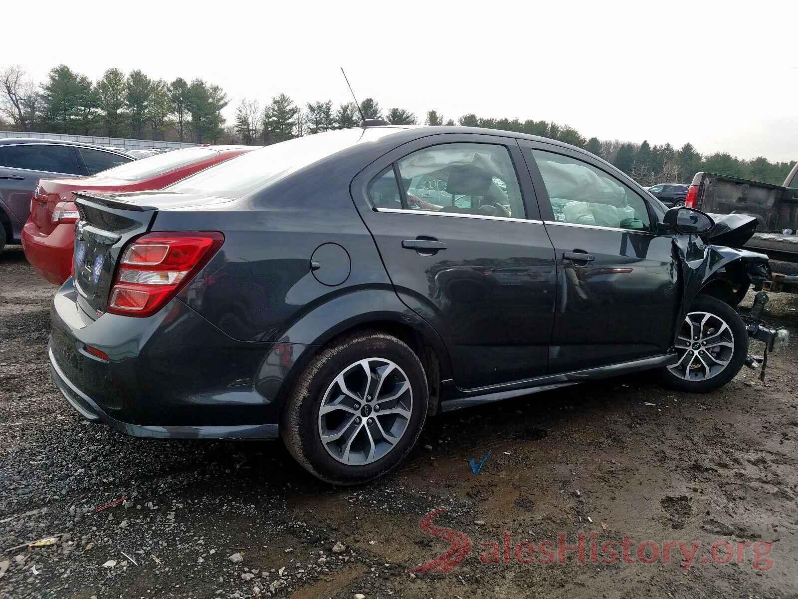 SHHFK7H44JU238424 2019 CHEVROLET SONIC