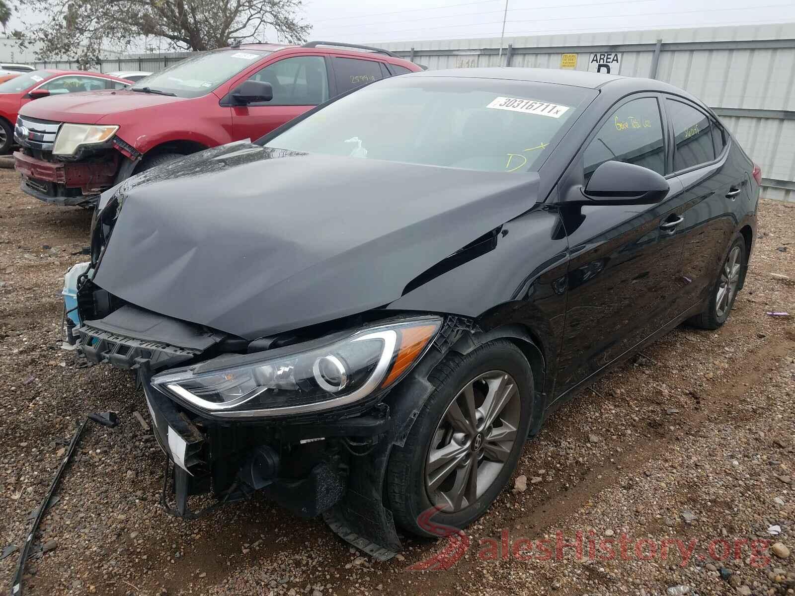 5NPD84LF4JH218142 2018 HYUNDAI ELANTRA