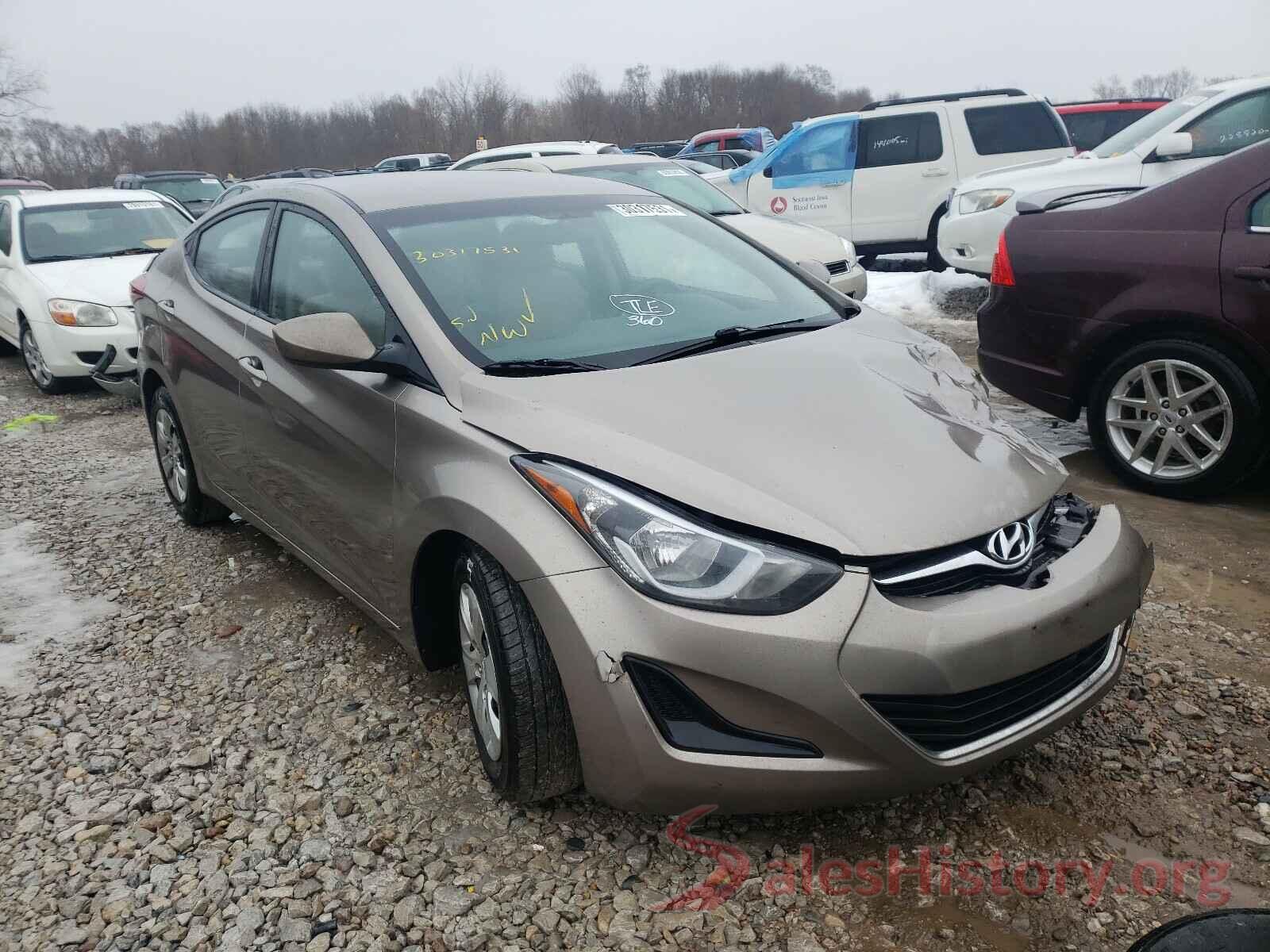 5NPDH4AE6GH719696 2016 HYUNDAI ELANTRA