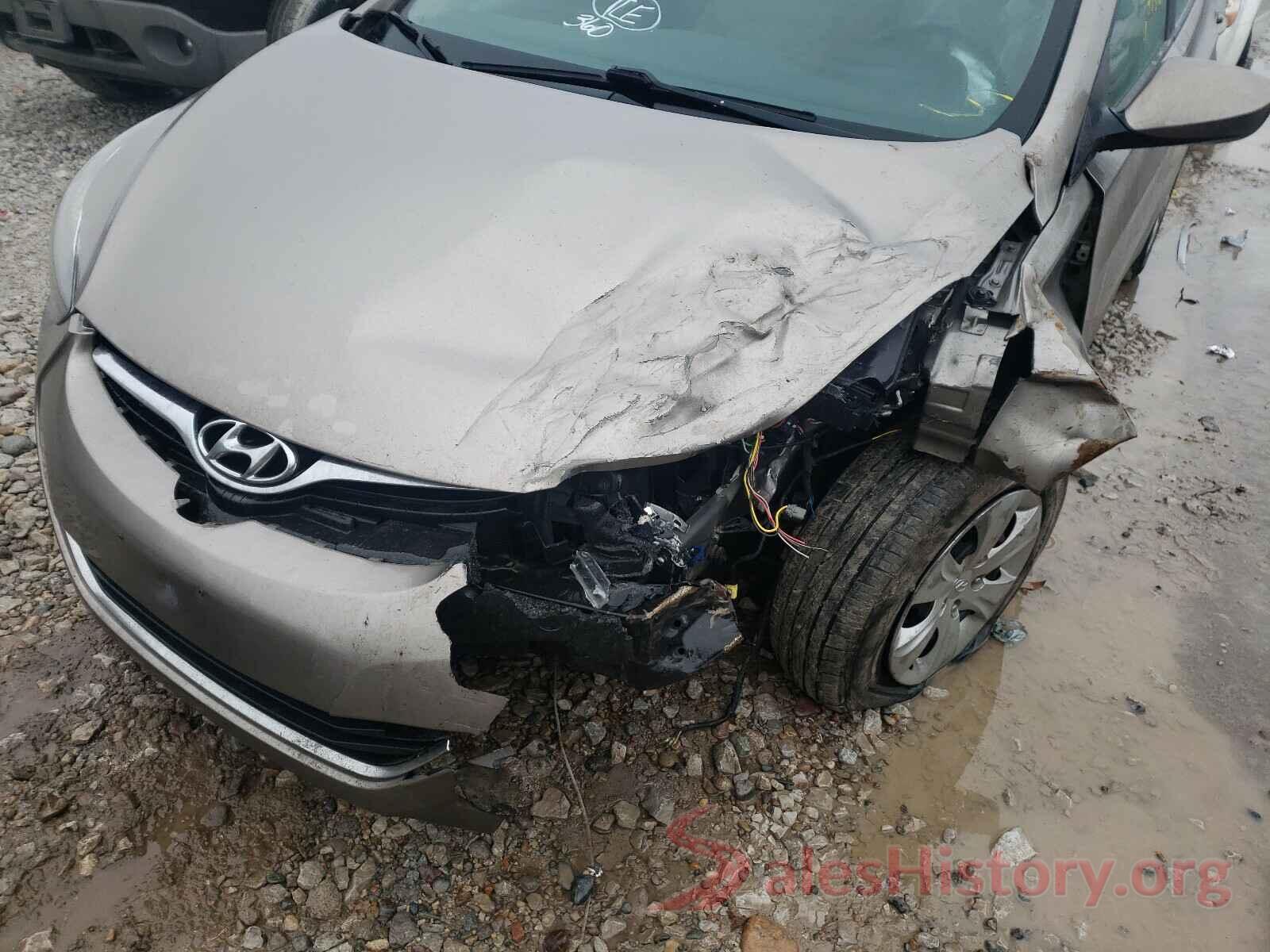 5NPDH4AE6GH719696 2016 HYUNDAI ELANTRA