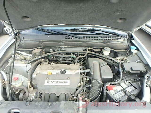 5NPDH4AE4GH733404 2004 HONDA CRV