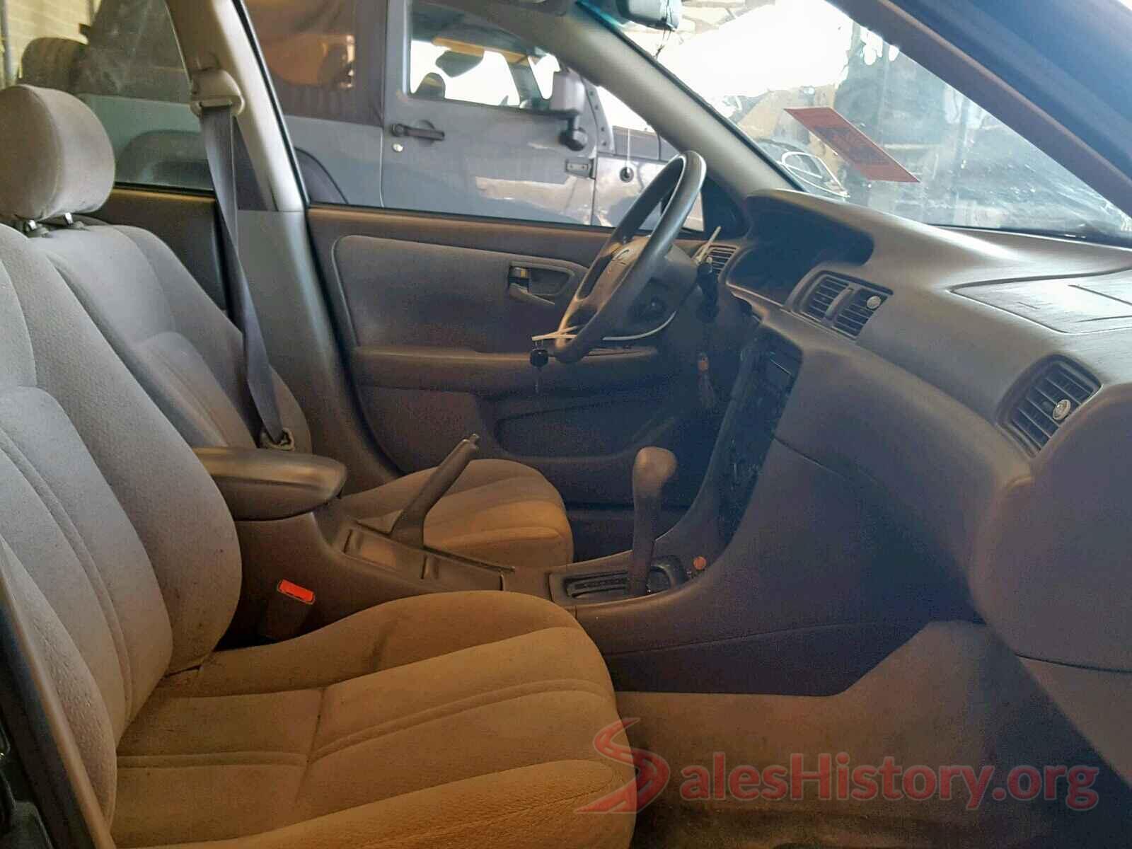 5YFBURHEXHP655026 2001 TOYOTA CAMRY