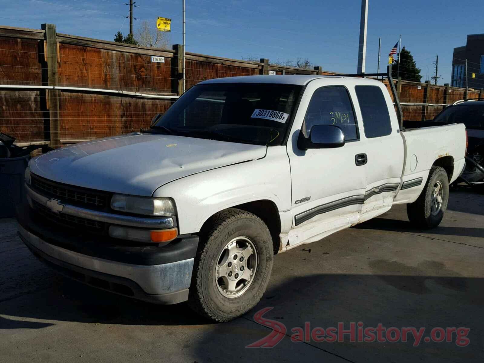 3N1AB7AP4KY214830 2000 CHEVROLET SILVERADO