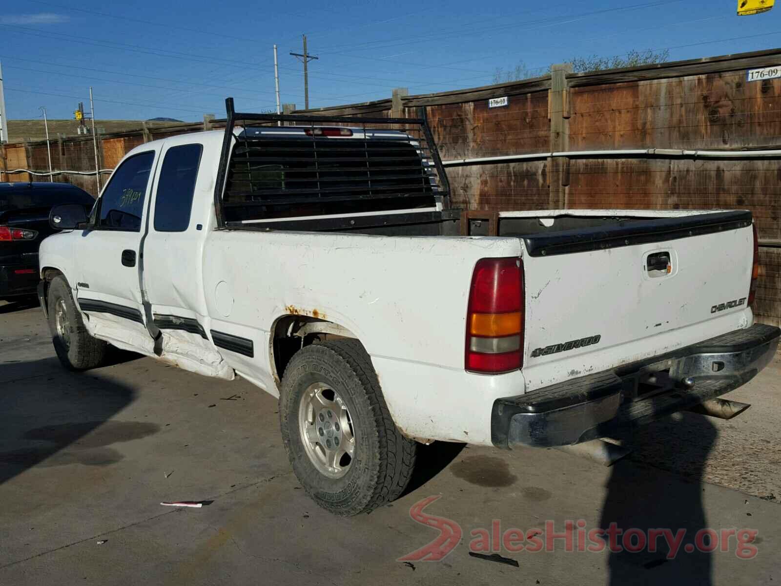 3N1AB7AP4KY214830 2000 CHEVROLET SILVERADO