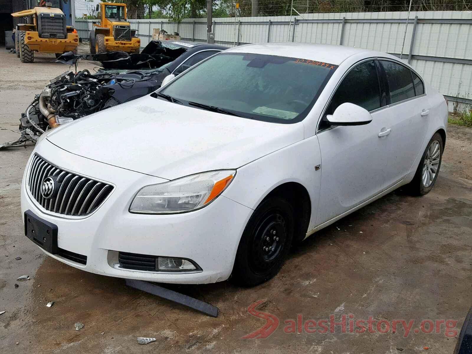 1N4BL4BV2KC149615 2011 BUICK REGAL