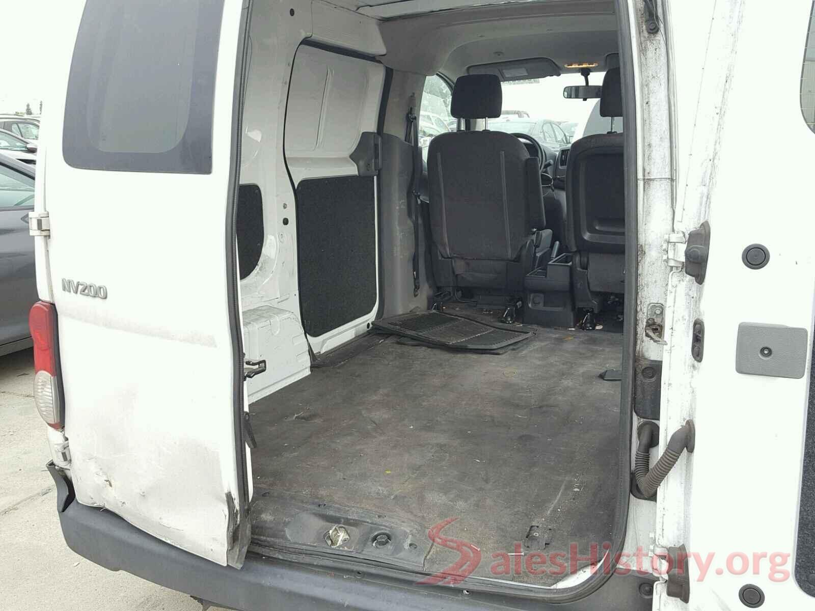 3N1CN7AP9JL878231 2015 NISSAN NV