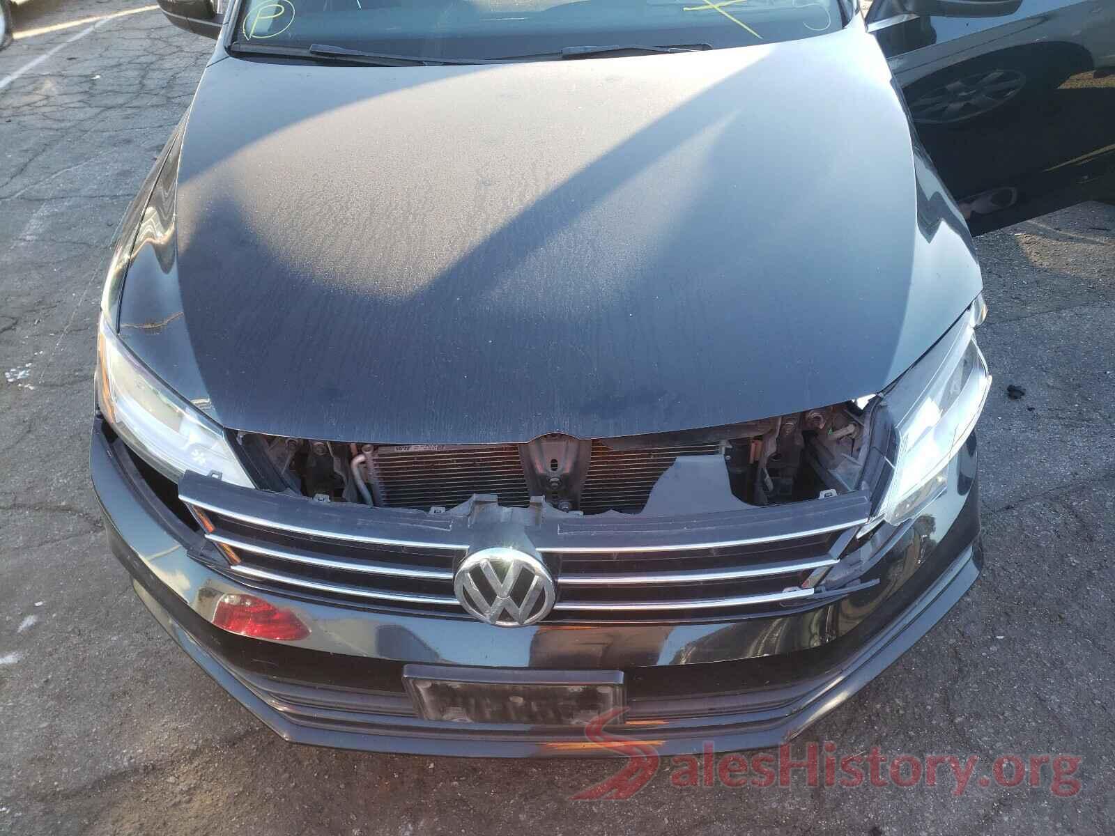 3VW167AJ8HM242298 2017 VOLKSWAGEN JETTA