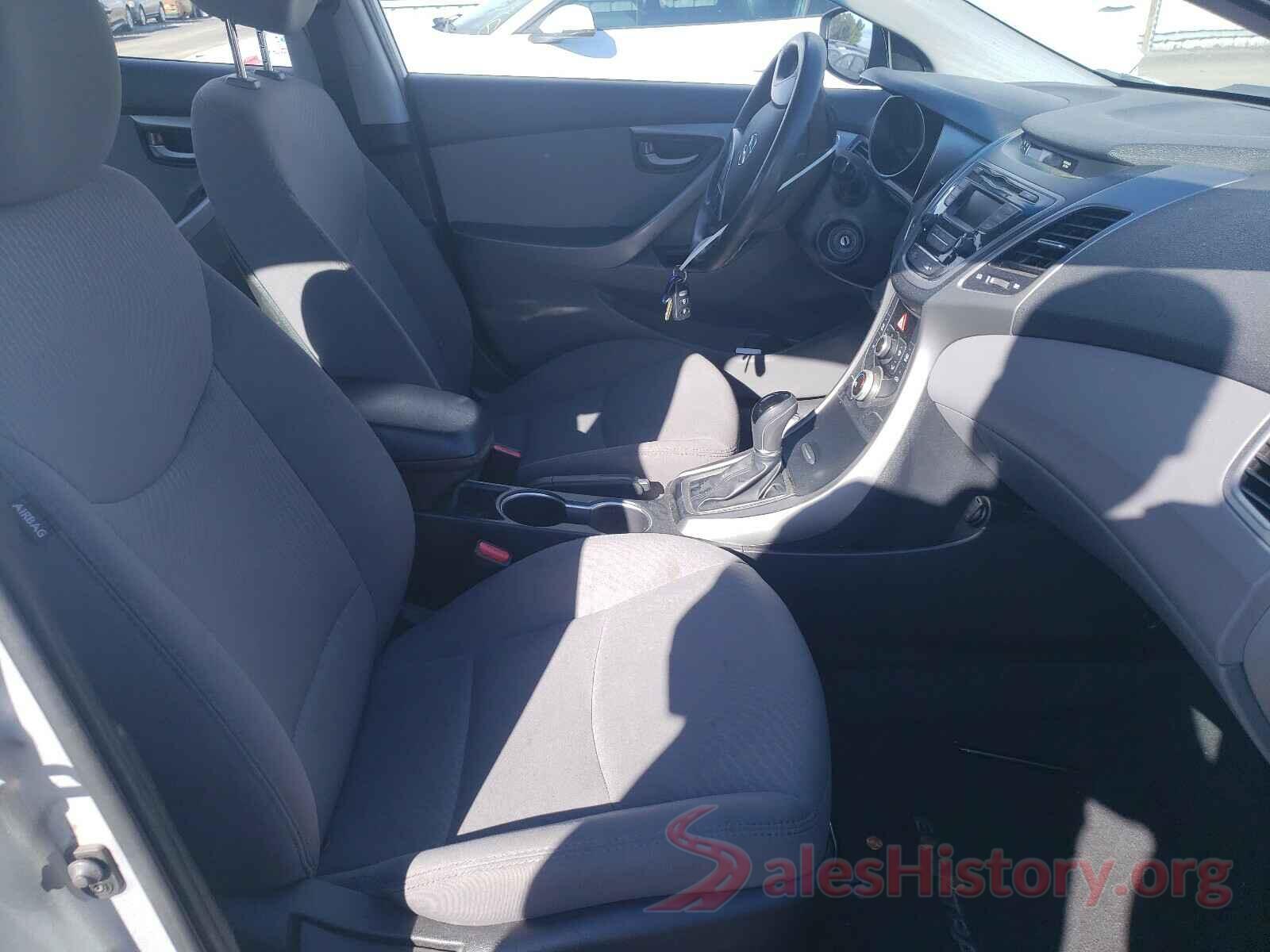 5NPDH4AE5GH700797 2016 HYUNDAI ELANTRA