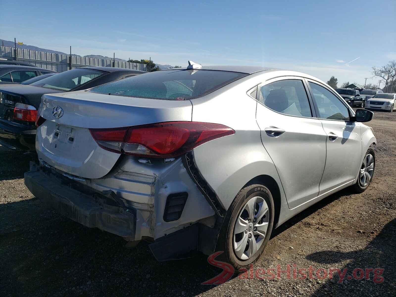 5NPDH4AE5GH700797 2016 HYUNDAI ELANTRA