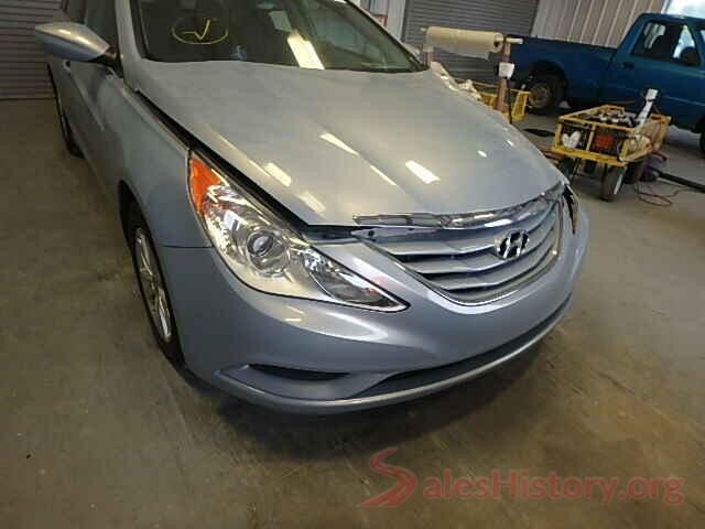 3KPF24AD8KE029303 2013 HYUNDAI SONATA