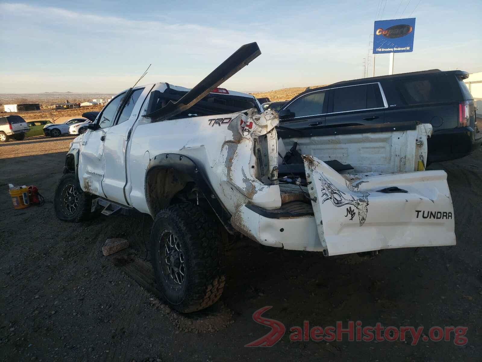 5FTUY5F10JX695273 2018 TOYOTA TUNDRA