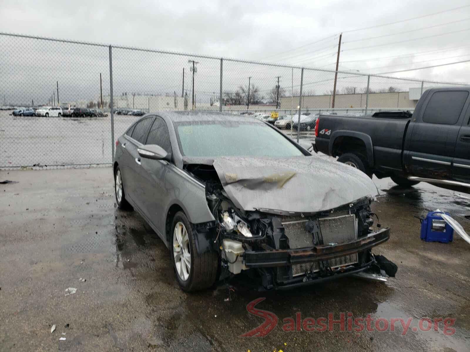 4T1B11HK3JU622776 2011 HYUNDAI SONATA