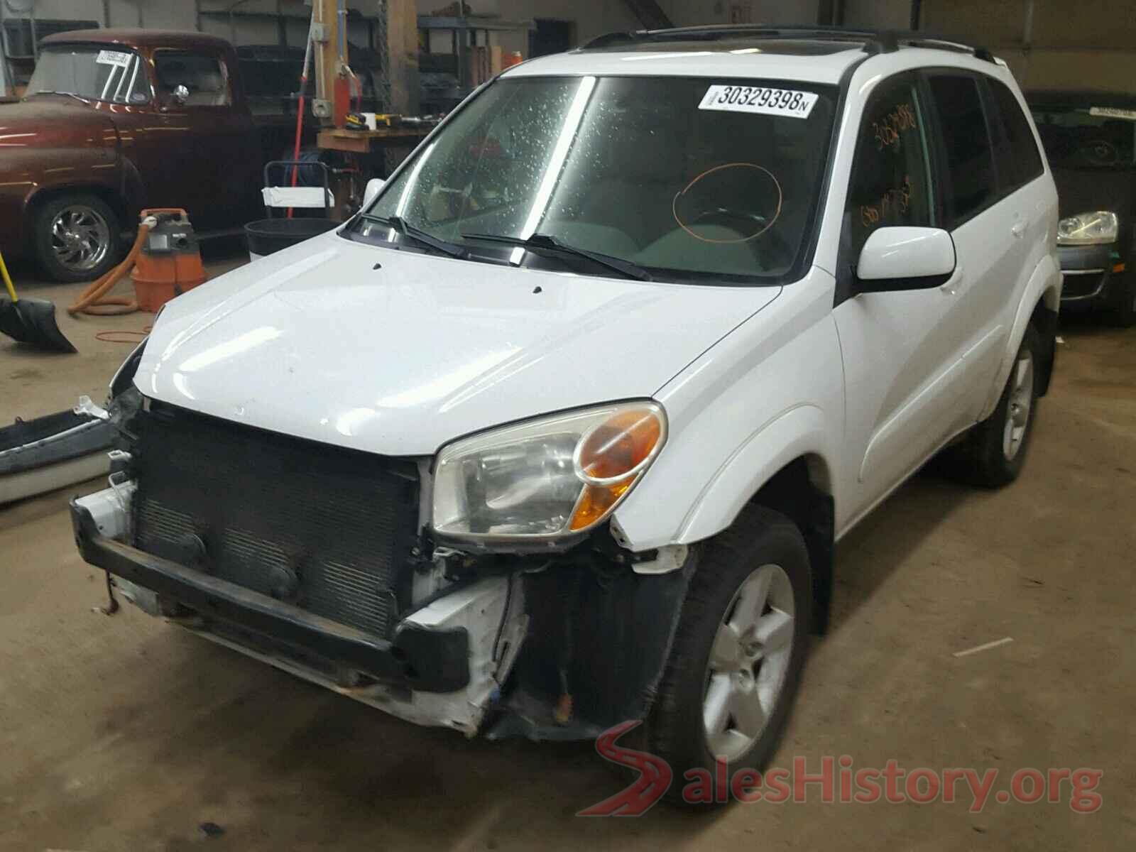 3VWC57BU2LM095943 2004 TOYOTA RAV4