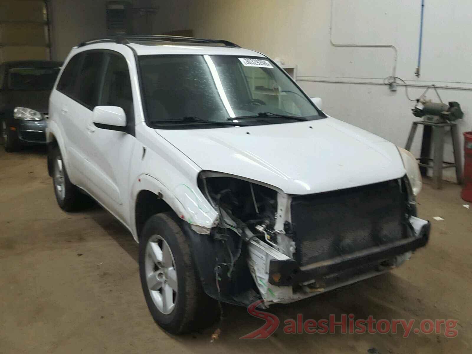 3VWC57BU2LM095943 2004 TOYOTA RAV4