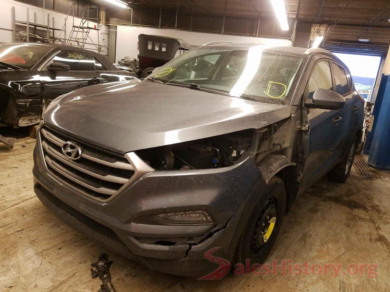 KM8J33A46HU468863 2017 HYUNDAI TUCSON