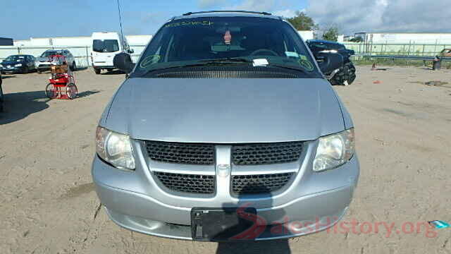 1C4RDJAG5JC385665 2002 DODGE CARAVAN