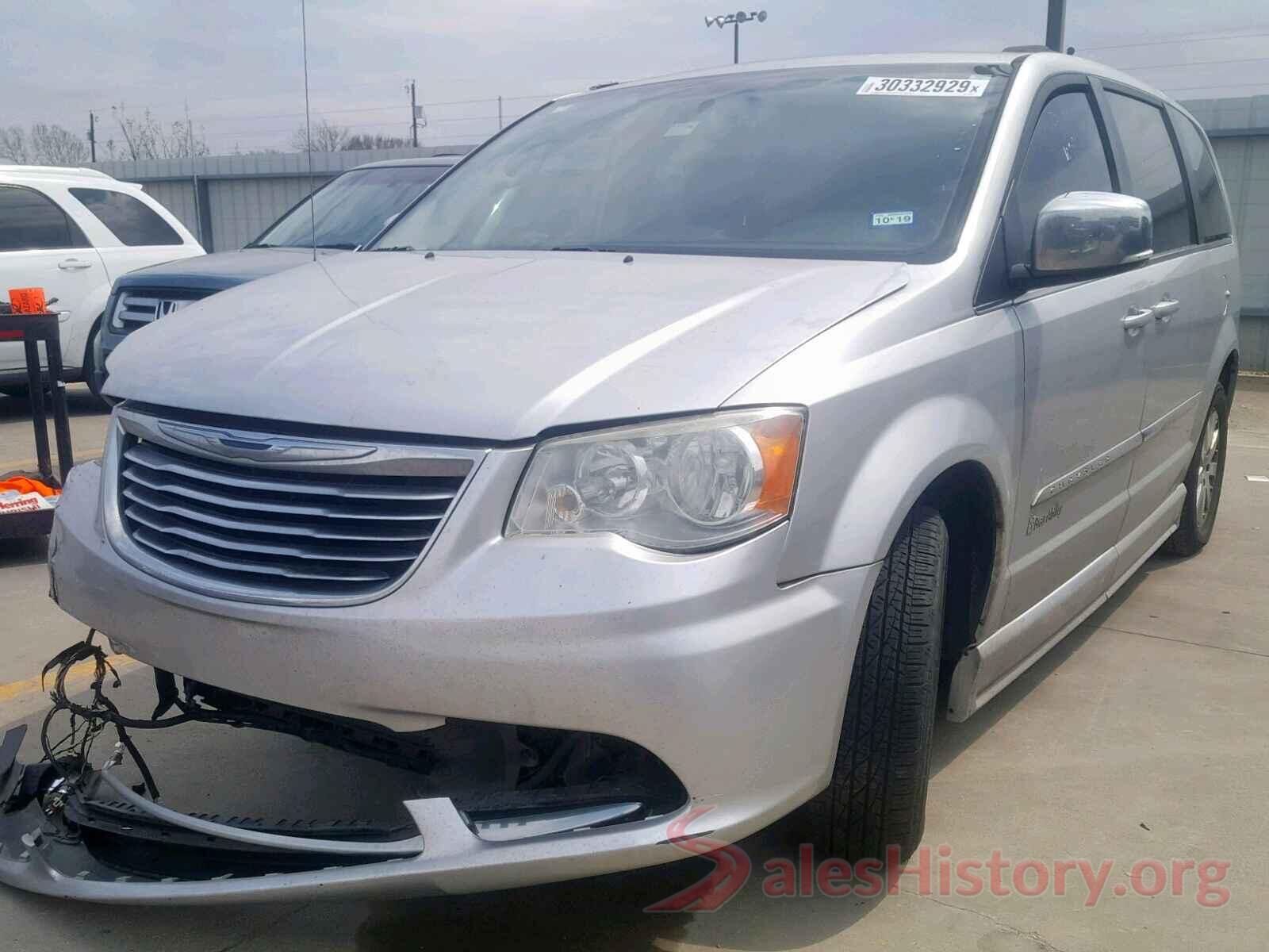 JTJBM7FX3J5194759 2011 CHRYSLER TOWN & COU