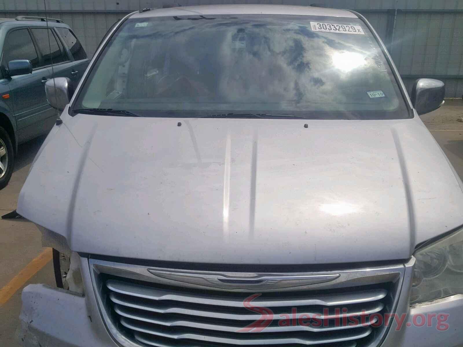 JTJBM7FX3J5194759 2011 CHRYSLER TOWN & COU