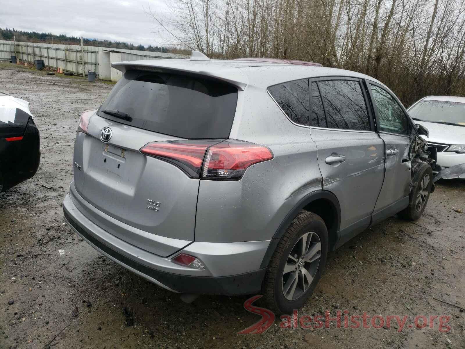 2T3RFREV2JW801475 2018 TOYOTA RAV4