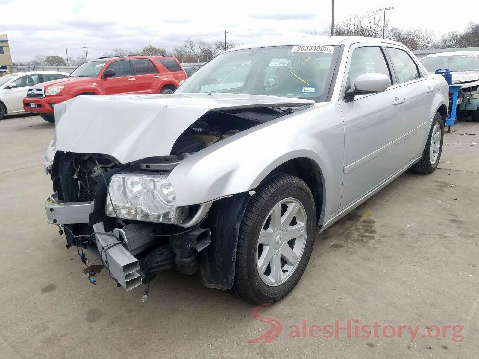 5NPE34AF9HH464426 2005 CHRYSLER 300