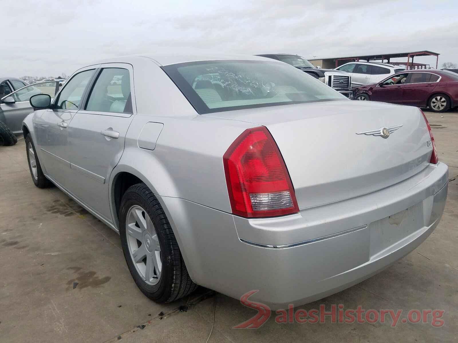 5NPE34AF9HH464426 2005 CHRYSLER 300