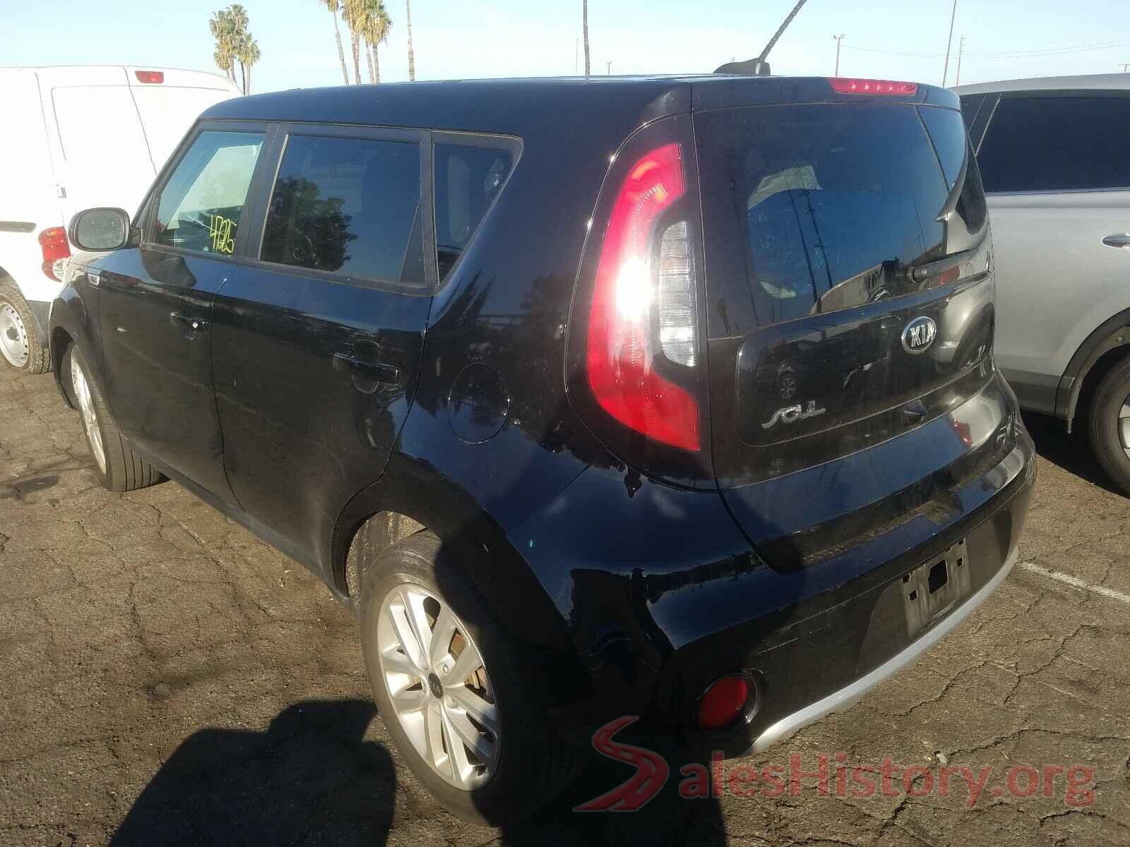 KNDJP3A53J7577500 2018 KIA SOUL