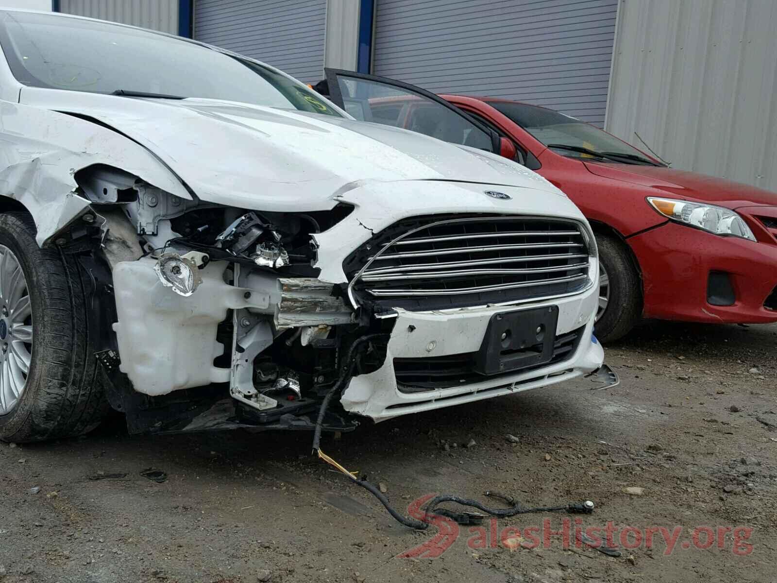 3VWCB7BU2KM180515 2013 FORD FUSION