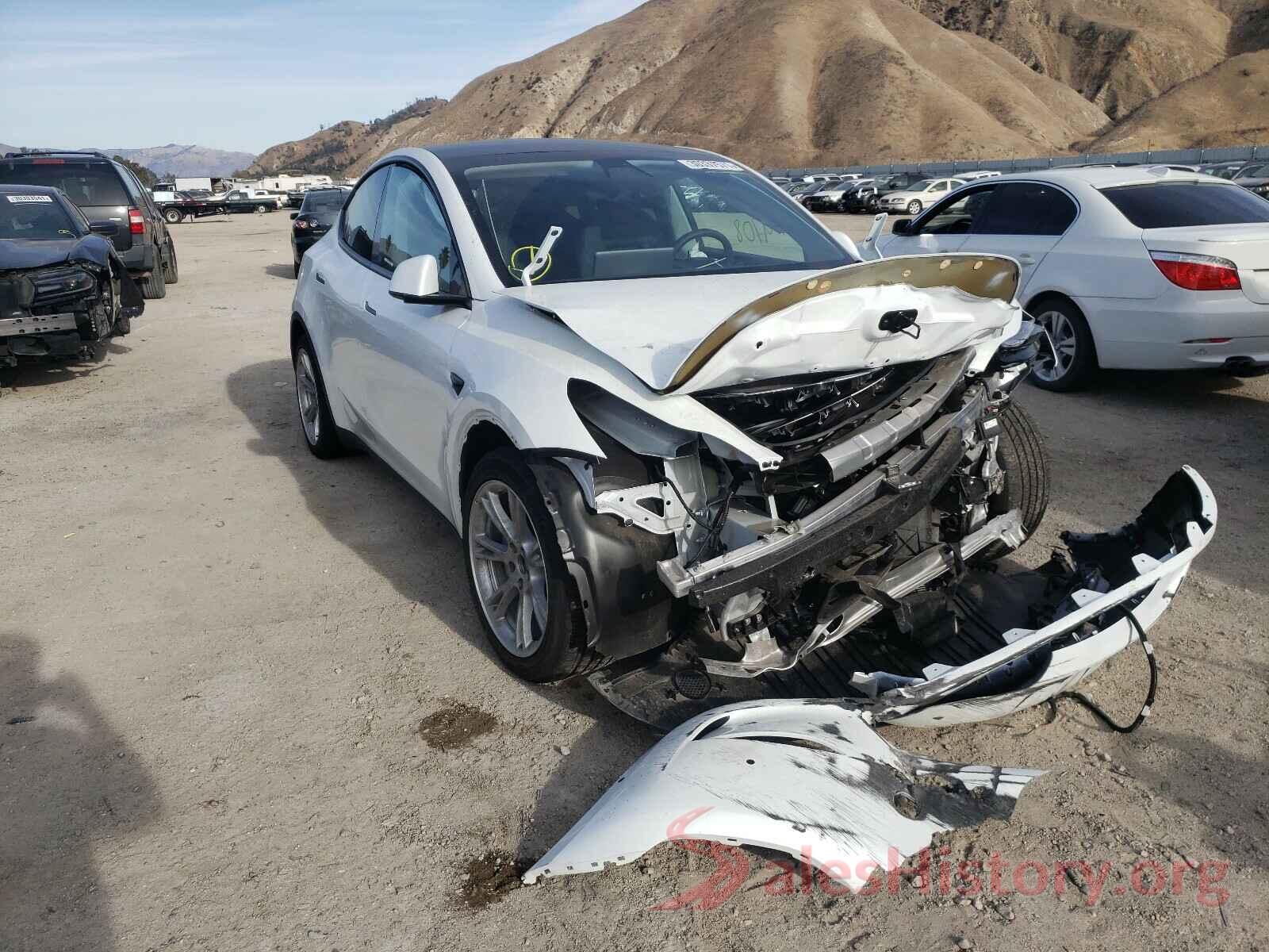 5YJYGDEF6LF002568 2020 TESLA MODEL Y