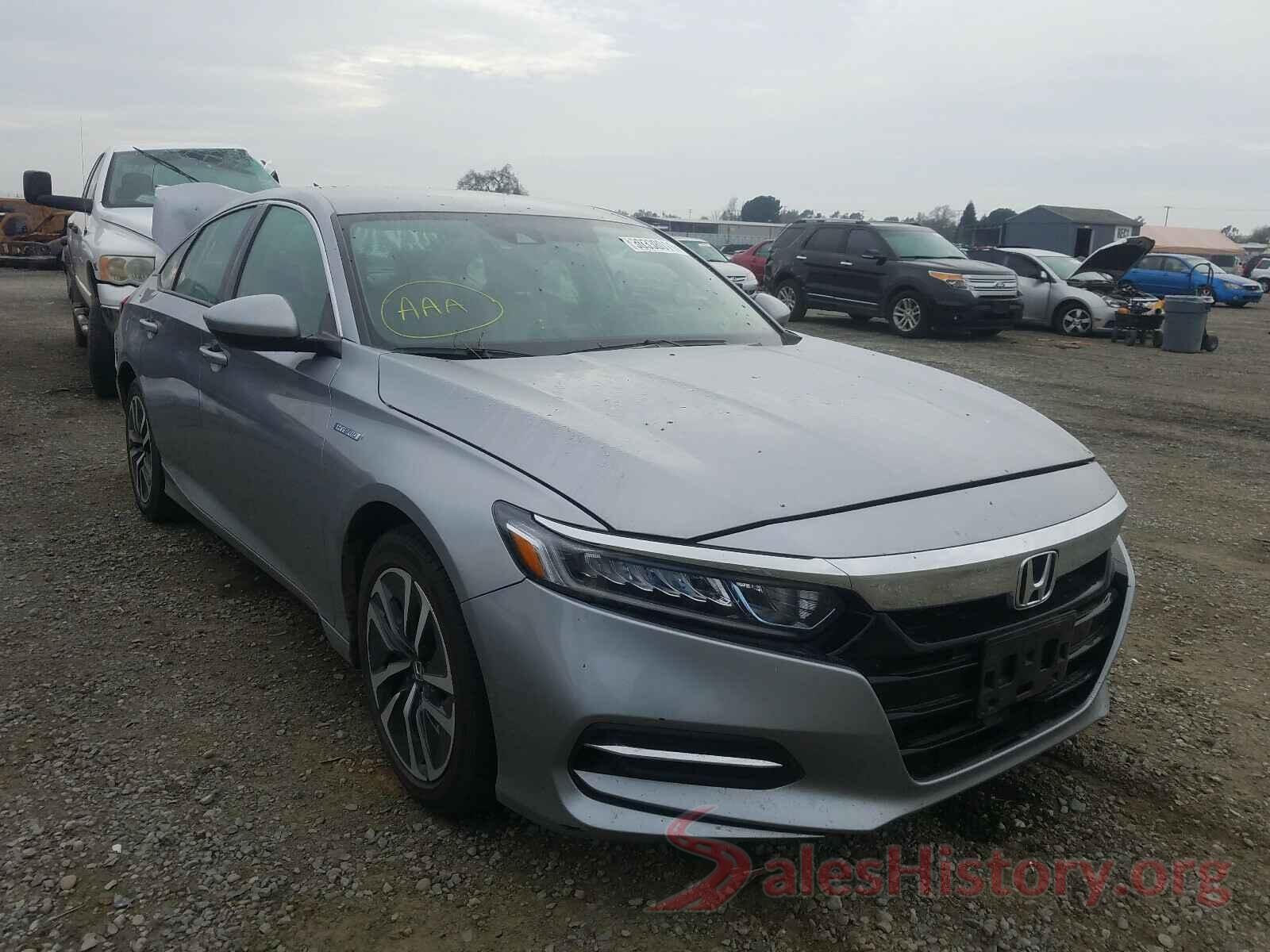 1HGCV3F17JA002485 2018 HONDA ACCORD