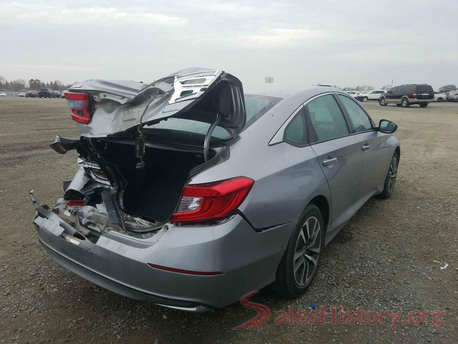 1HGCV3F17JA002485 2018 HONDA ACCORD