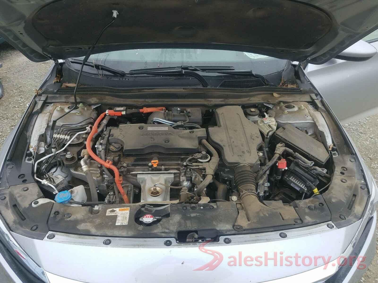 1HGCV3F17JA002485 2018 HONDA ACCORD