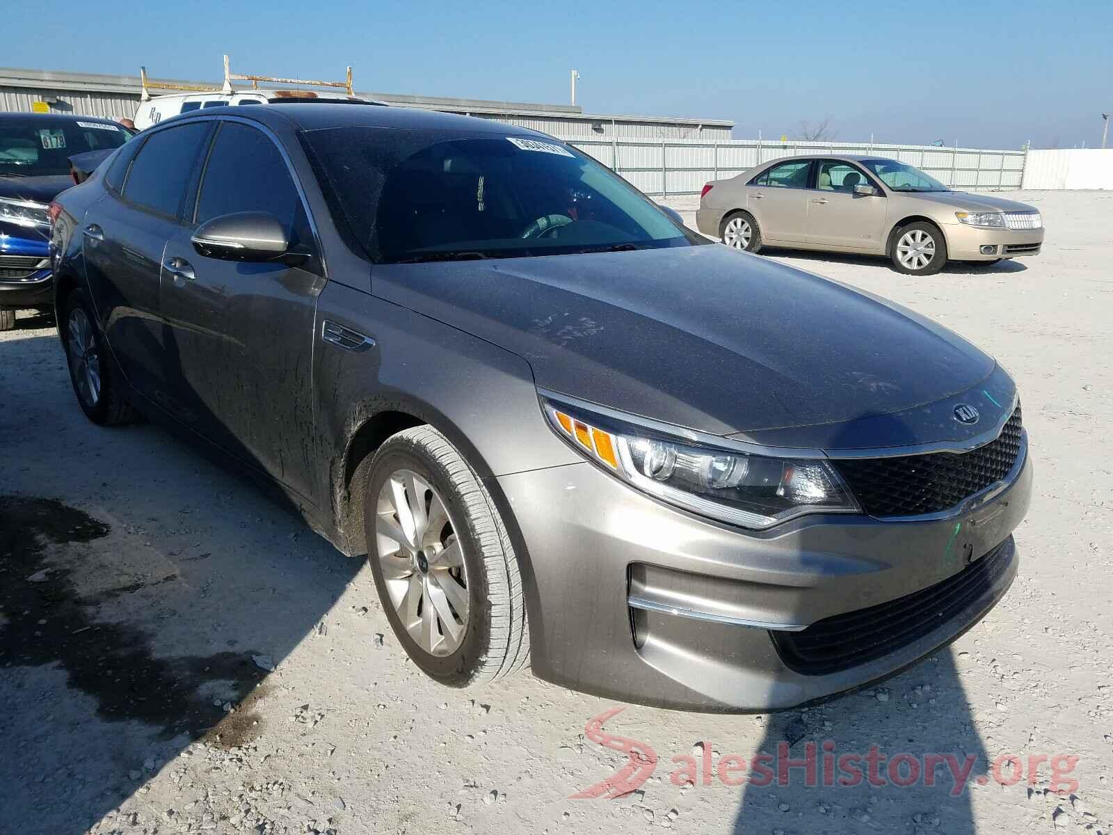 5XXGT4L3XJG256911 2018 KIA OPTIMA