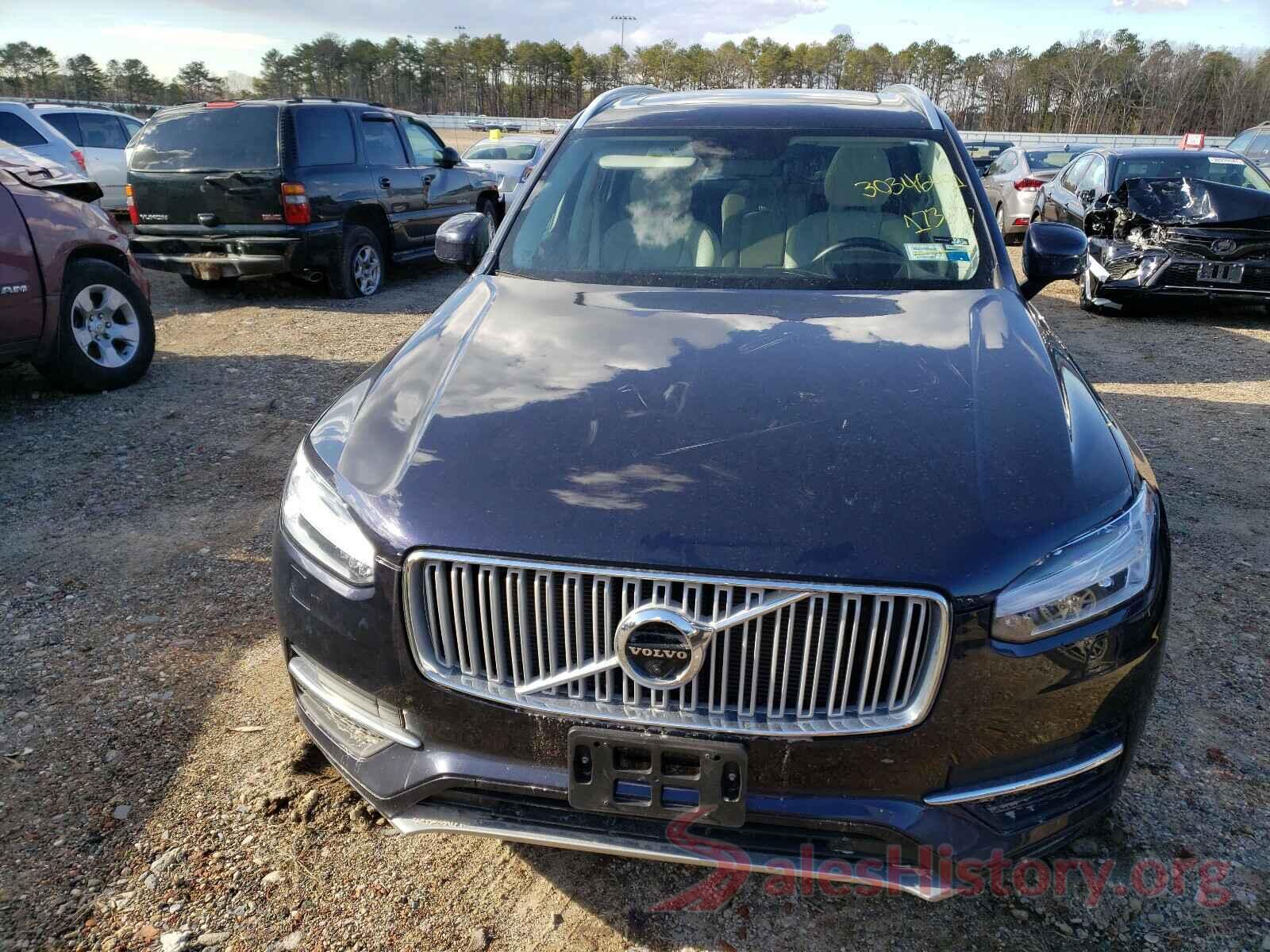 YV4A22PL4H1173677 2017 VOLVO XC90