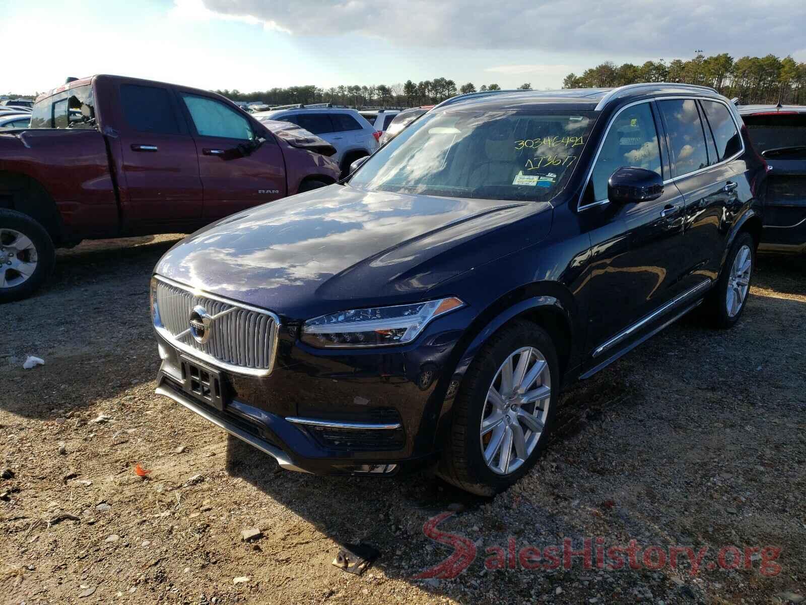 YV4A22PL4H1173677 2017 VOLVO XC90