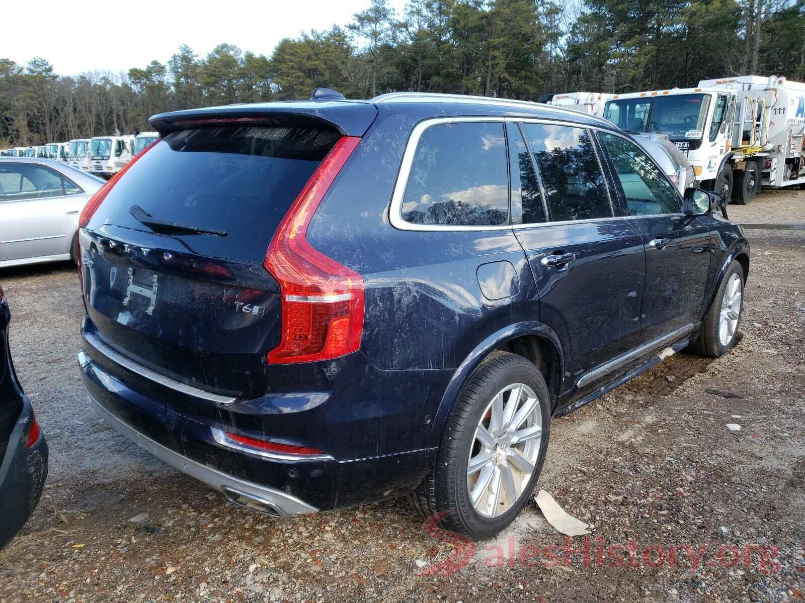 YV4A22PL4H1173677 2017 VOLVO XC90