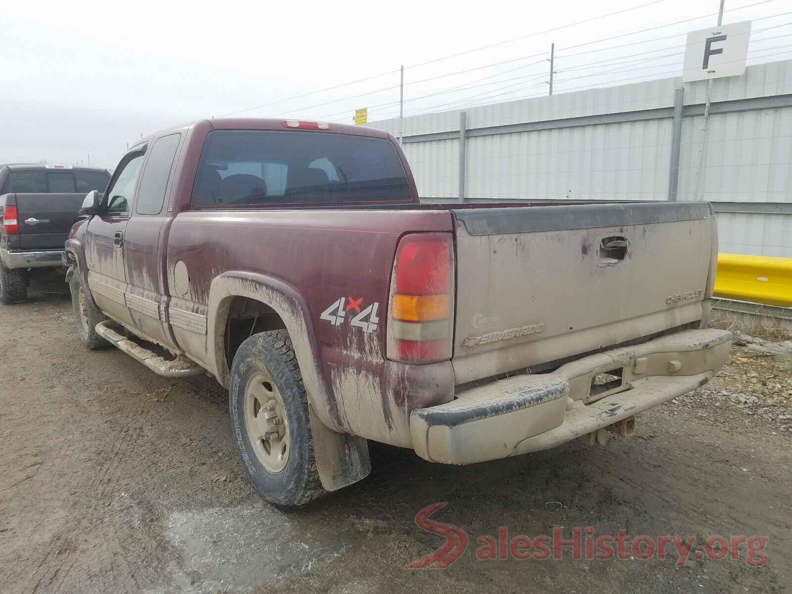 1FADP3F25HL339831 2000 CHEVROLET SILVERADO