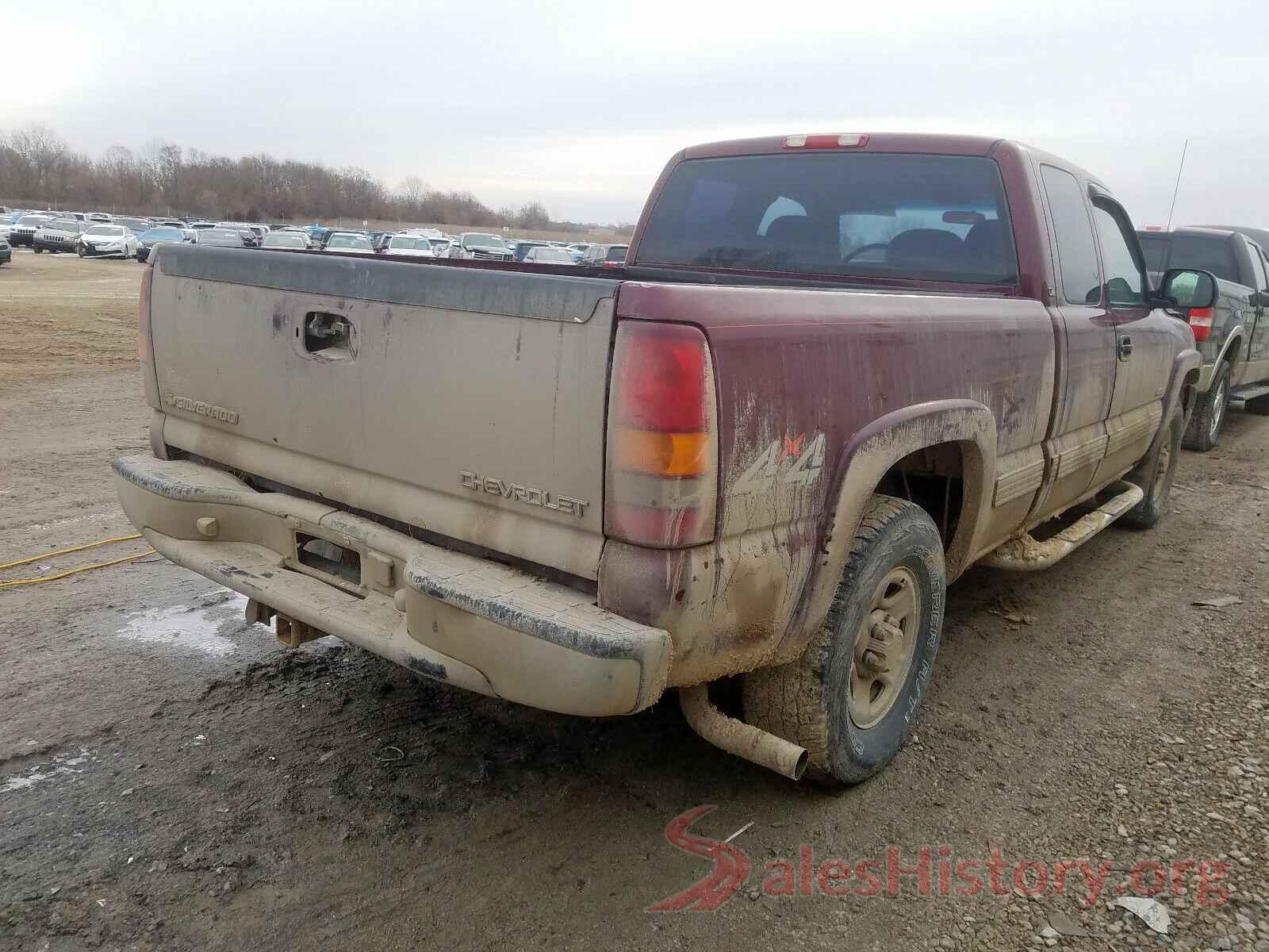 1FADP3F25HL339831 2000 CHEVROLET SILVERADO