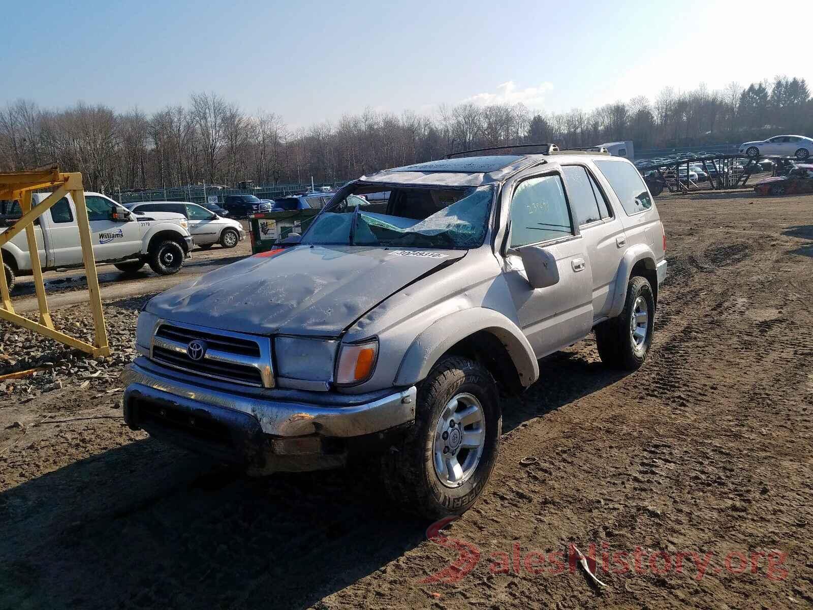 4T1C11AKXLU318846 2000 TOYOTA 4RUNNER