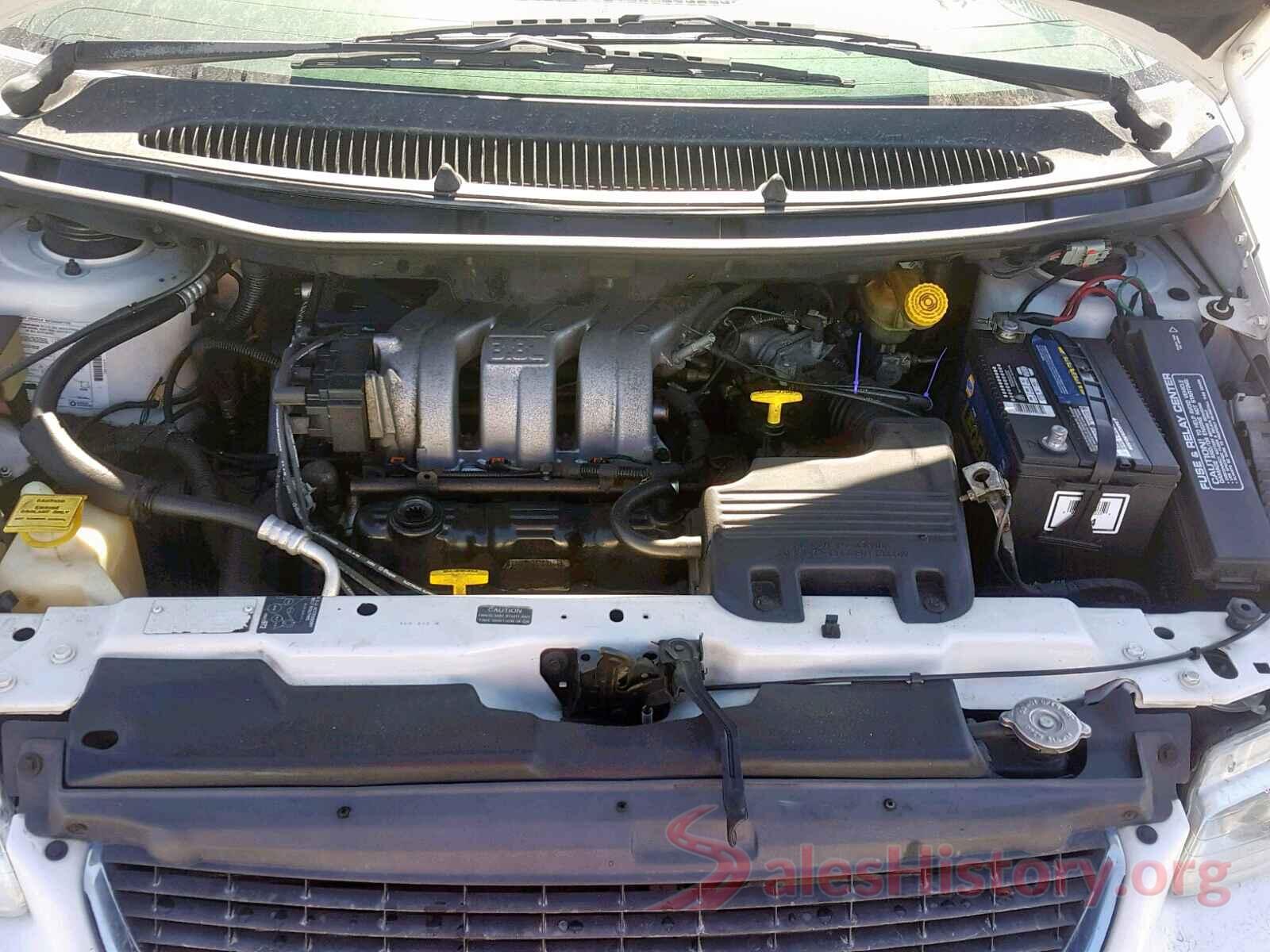 2C3CDXHG4KH561168 1999 CHRYSLER TOWN & COU