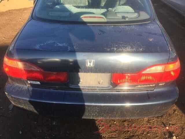 KNDPMCAC8H7204562 2000 HONDA ACCORD