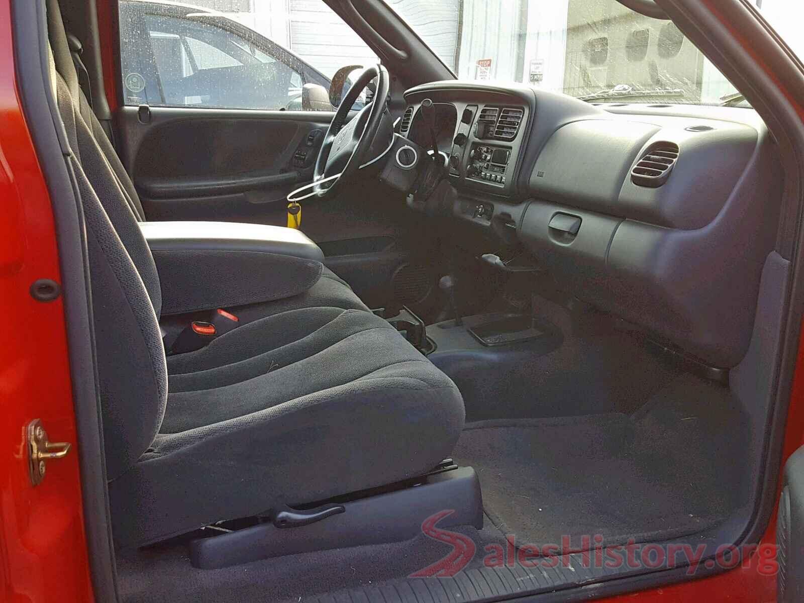 3FADP4BJ1GM135995 2000 DODGE DAKOTA