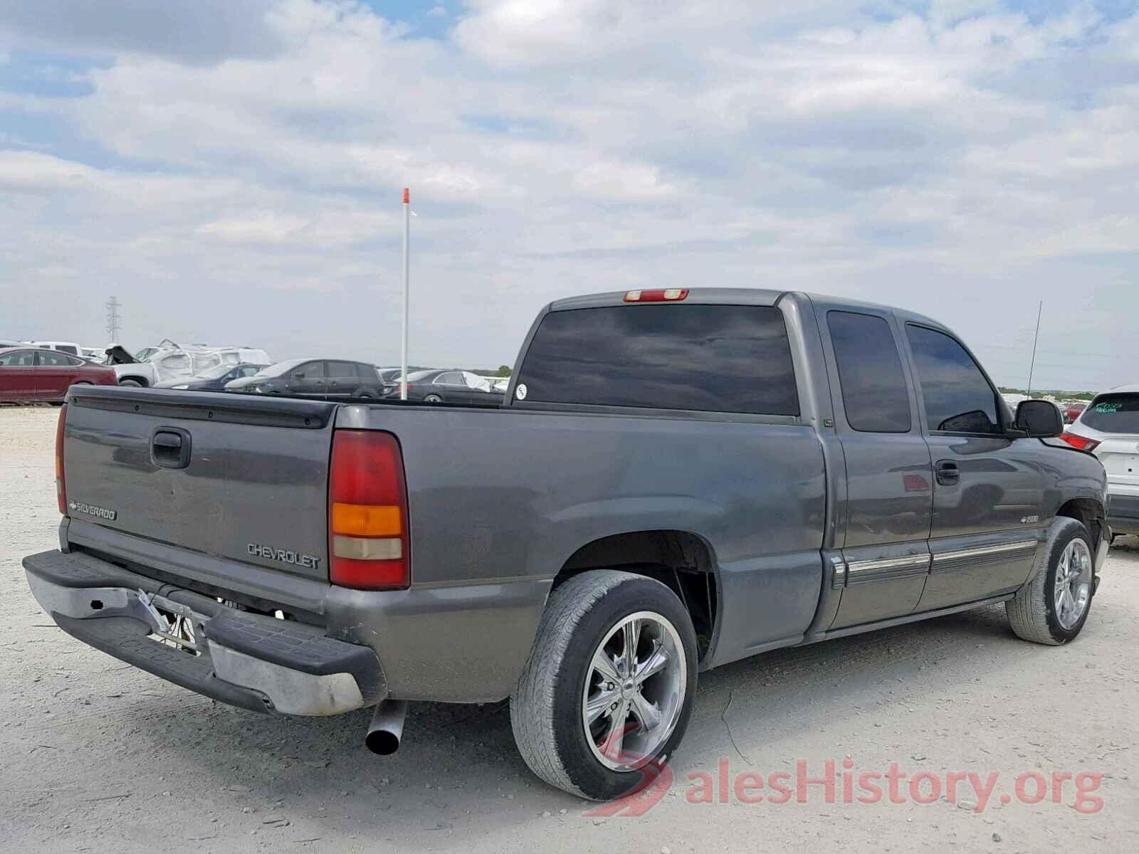 2HGFC2F85HH571177 2000 CHEVROLET SILVERADO